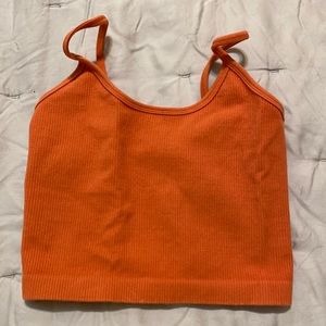 Good American Crop tank